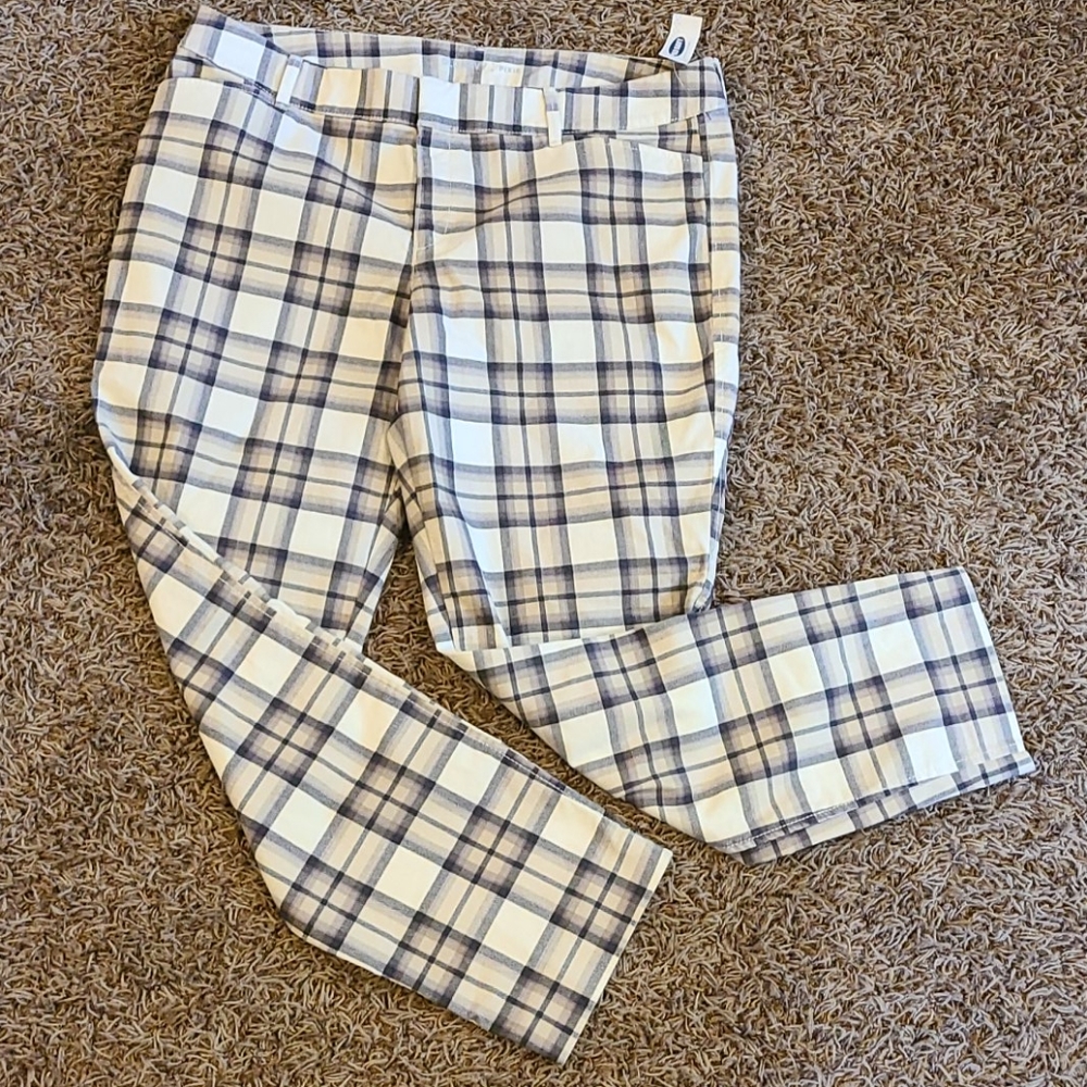 Old Navy Pixie Plaid Pants